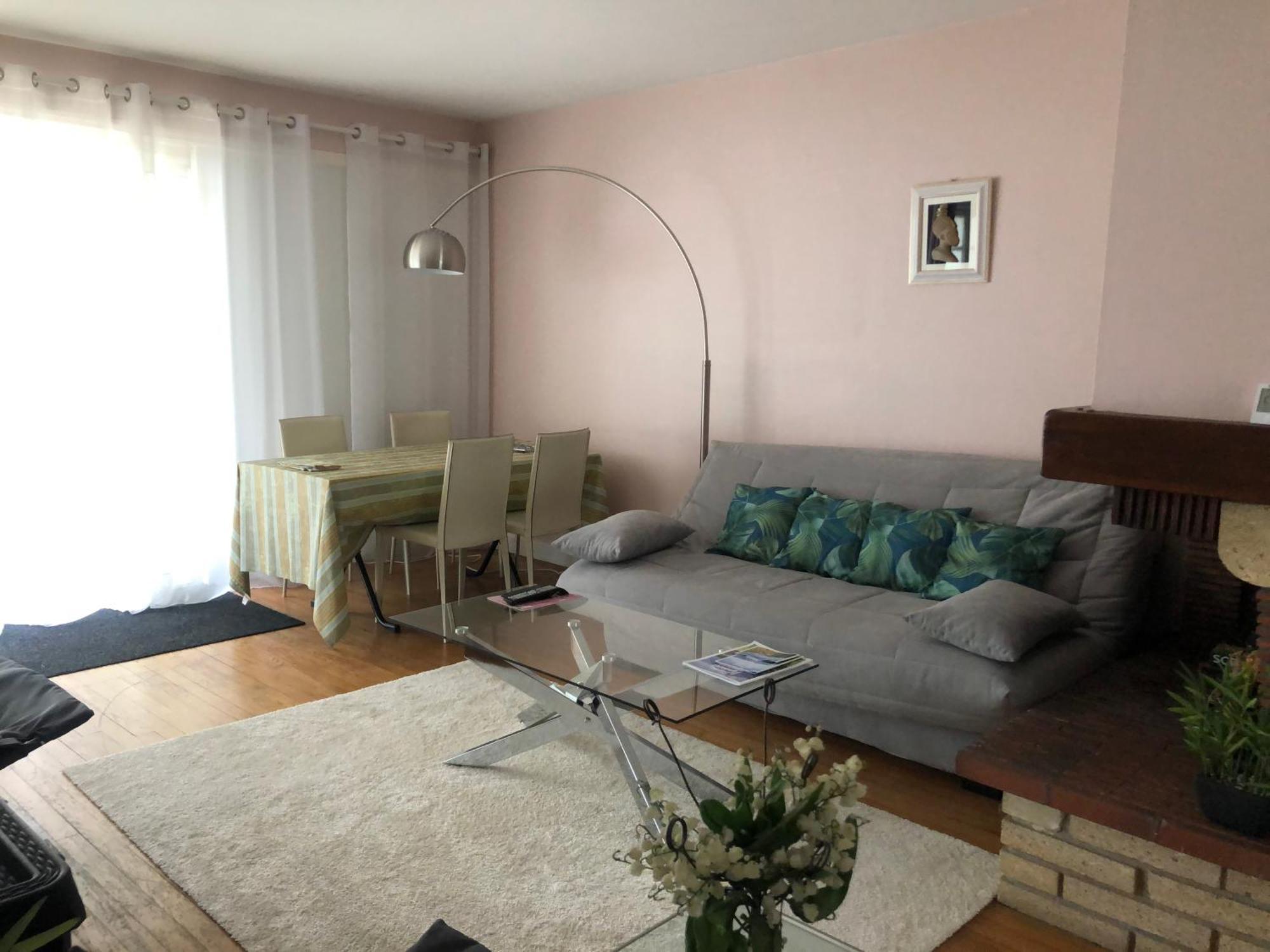 70 M2 De Plain-pied Terrasse Jardin *